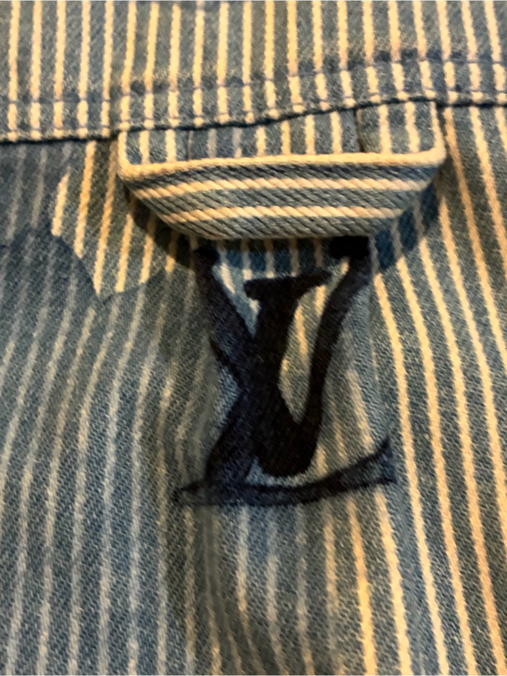 Louis Vuitton Blue & White Watercolor Stripe Shirt Jacket - Picture 4 of 8